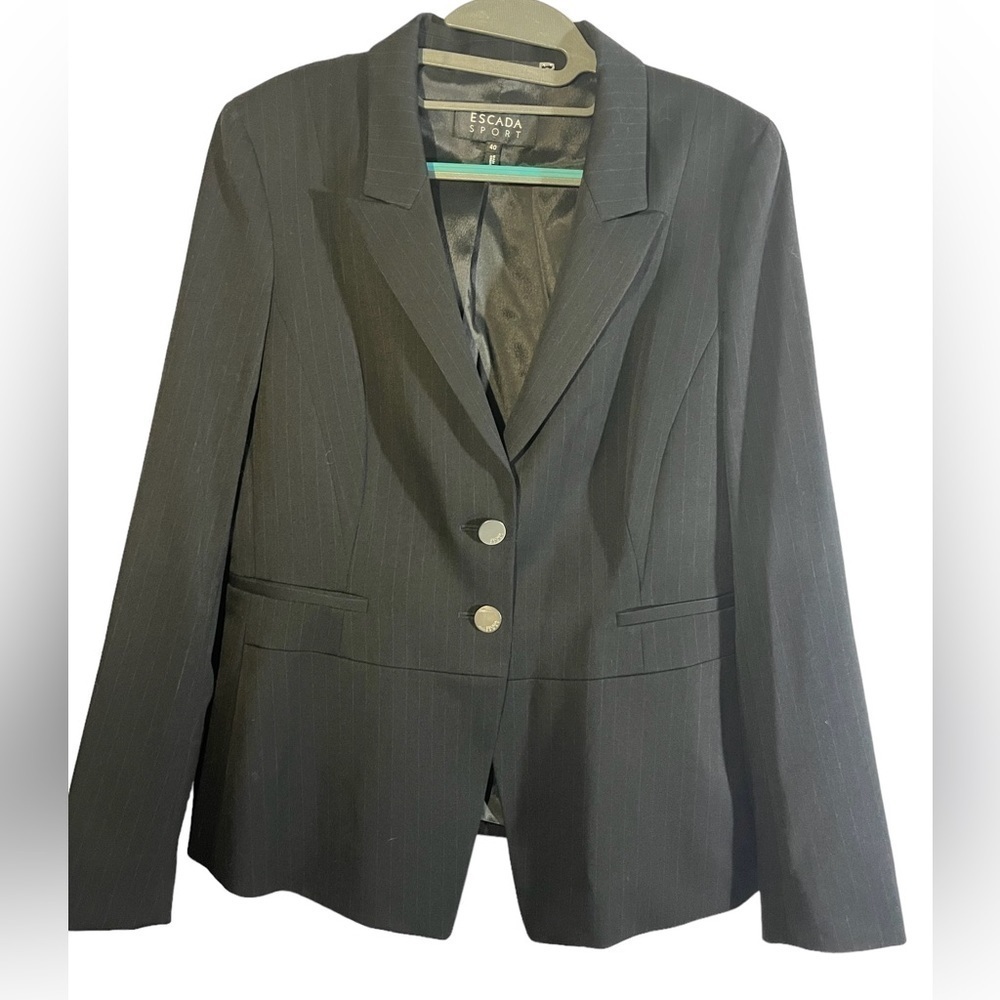 Escada Sport Women’s Blazer, EUC size 40, pinstriped charcoal gray